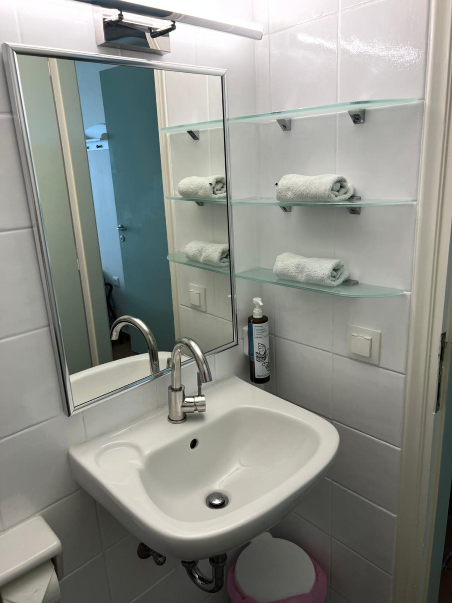 Nisaki Mathraki B&B Kültér fotó